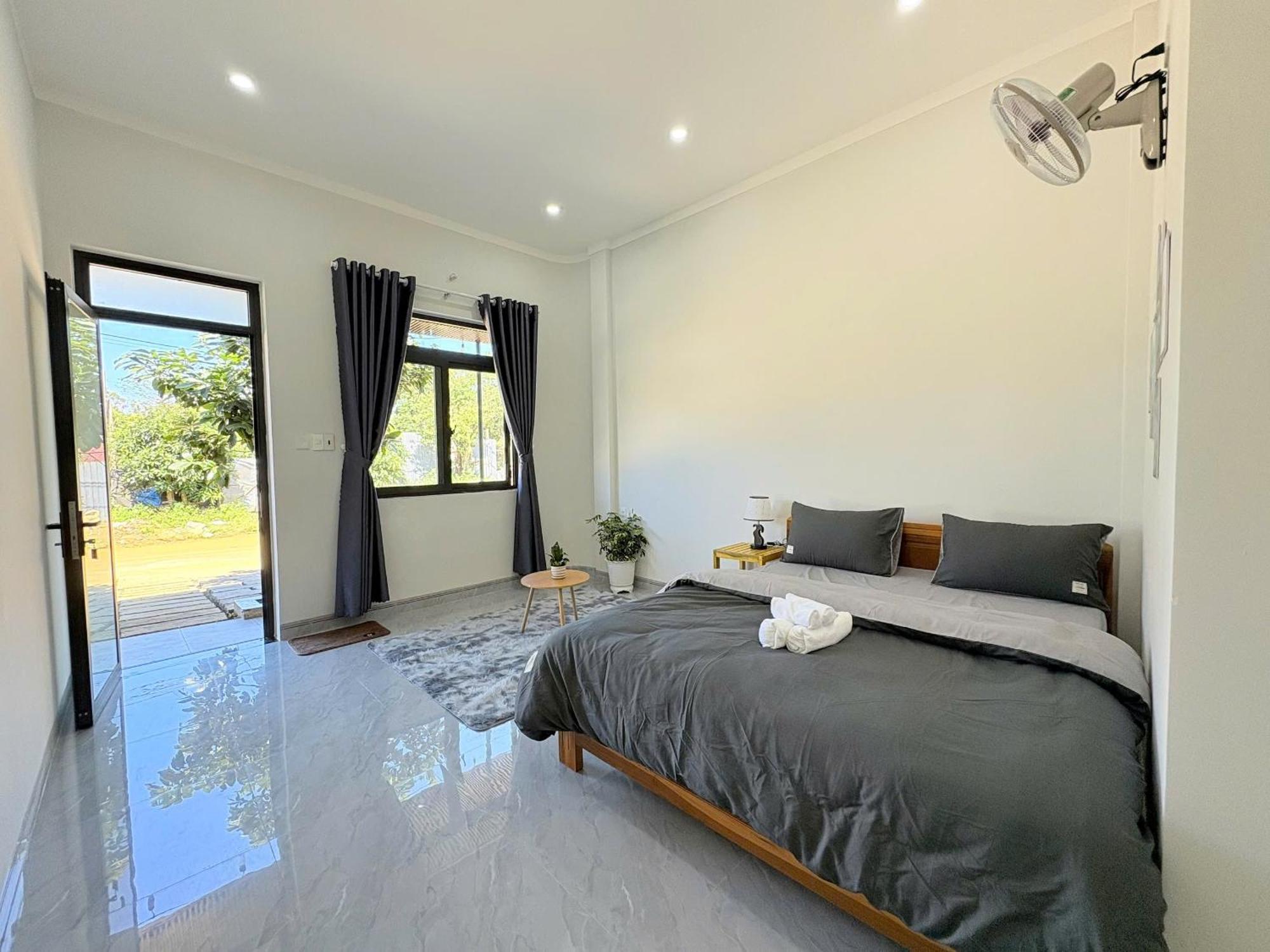Homestay Nha Cua Gao Kon Tum Dış mekan fotoğraf
